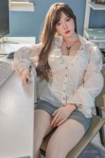 MD Doll | Doris - 5ft 5/166cm C-Cup M17 Silicone Sex Doll - Imagem 3