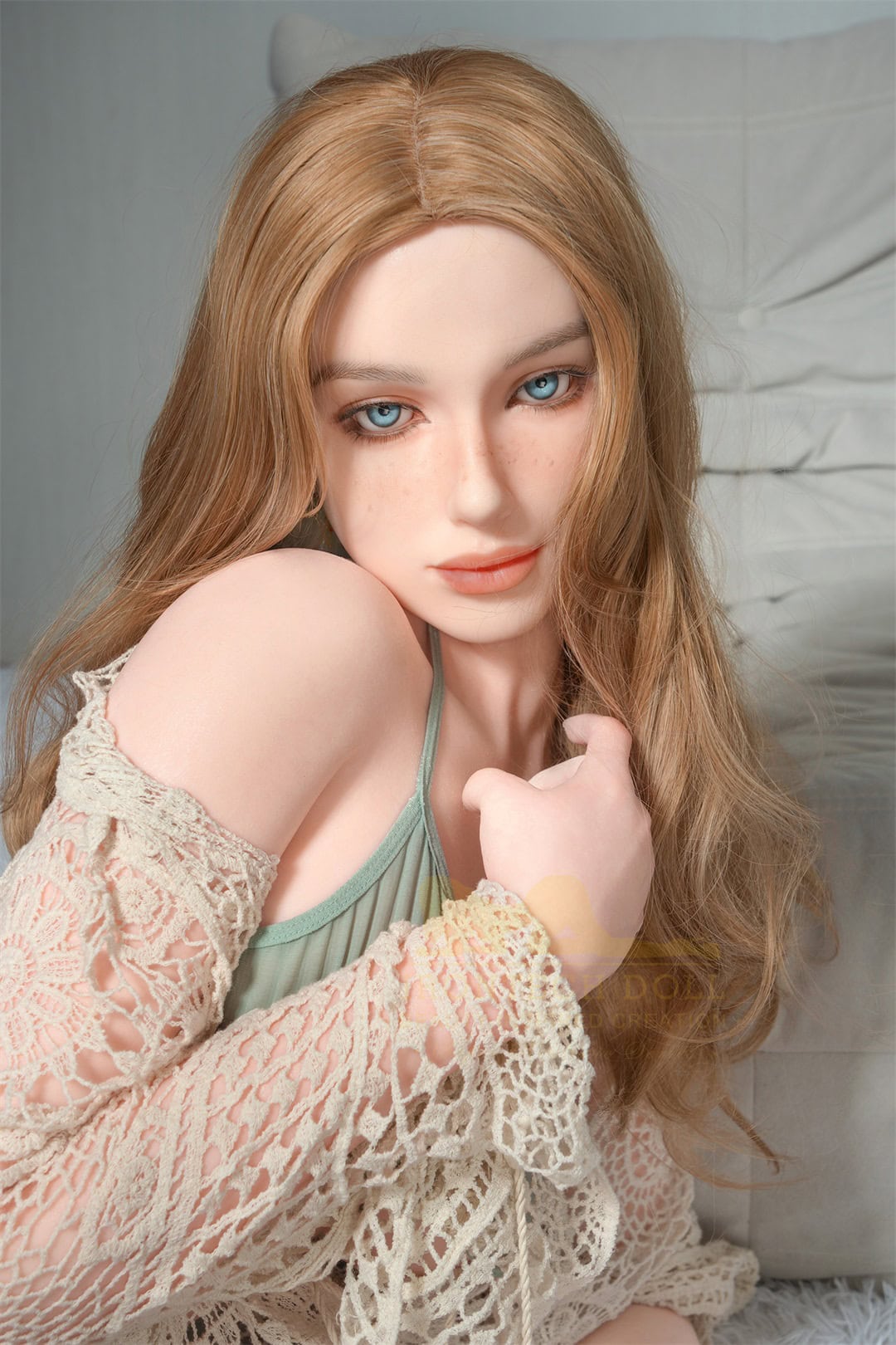 DSC05090.jpg Irontech | Charlotte - 5.3ft (162cm) Silicone Love Doll - Bilde 1