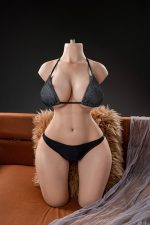UM | 32.1lb/14.6kg Silicone Torso Sex Doll With Realistic Skin Texture (In Stock US) - Bilde 10