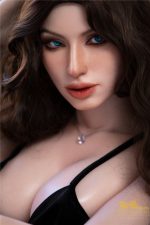 Irontech | Zara - 5.4ft (166cm) Realistic Silicone Doll - Bilde 10