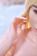 Irontech | Kittie-4ft8 (148cm) Silicone Sex Doll - Afbeelding 14