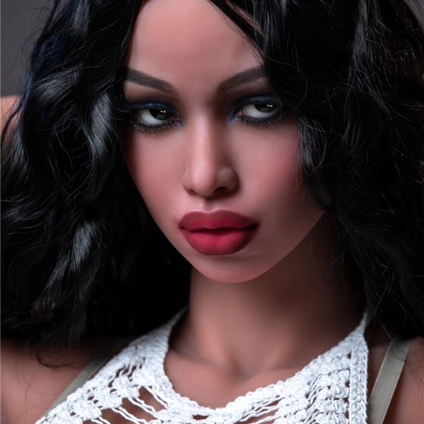 Irontech | Lora 5ft 7 /171cm Piękna z czarnymi długimi kręconymi włosami Sex Doll