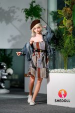 SHEDOLL | Elsa- 4ft10/148cm Silicone head Sex Doll - Billede 2